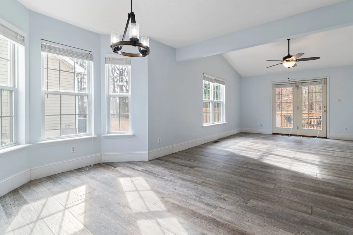 Clean, safe room after biohazard cleanup in Chosewood Park, Atlanta, GA